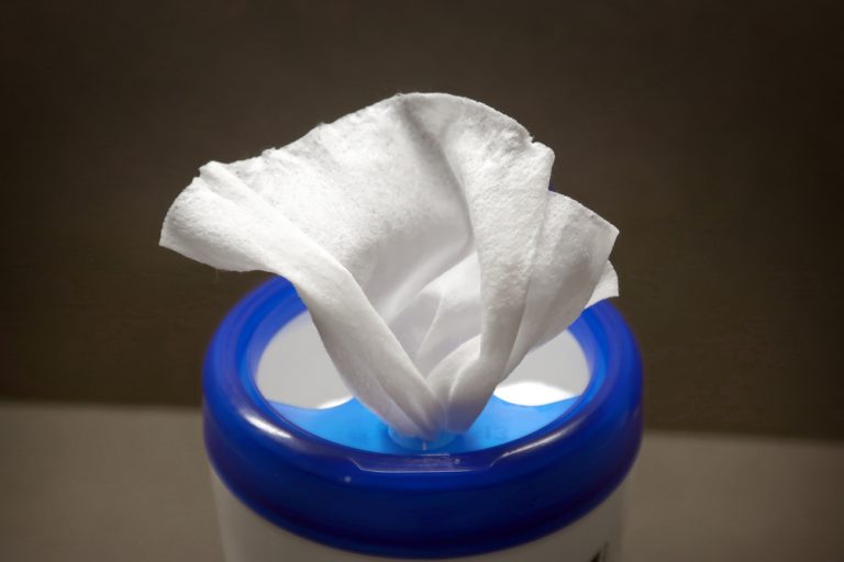 ≡ Everything You Need To Know About Disinfectant Wipes 》 Life 360 Tips